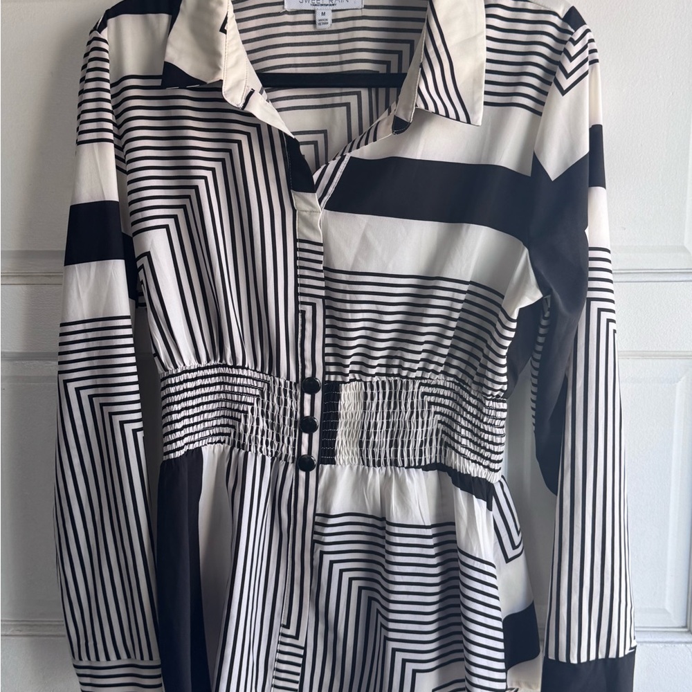 Sweet Rain Black and Cream Striped Geometric Blouse M